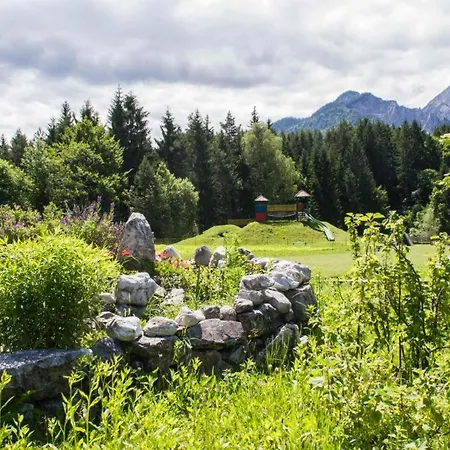 호텔 Mittagskogel 3*