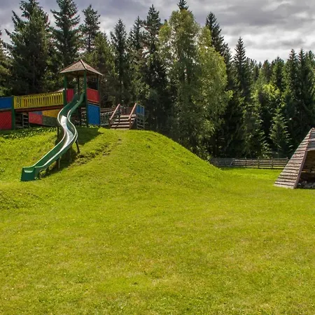 Mittagskogel 호텔 3*