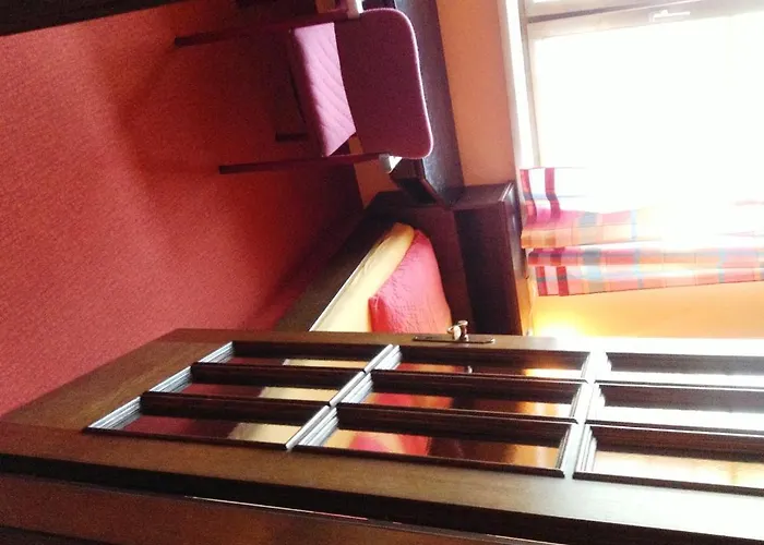 호텔 Mittagskogel 레데닛젠