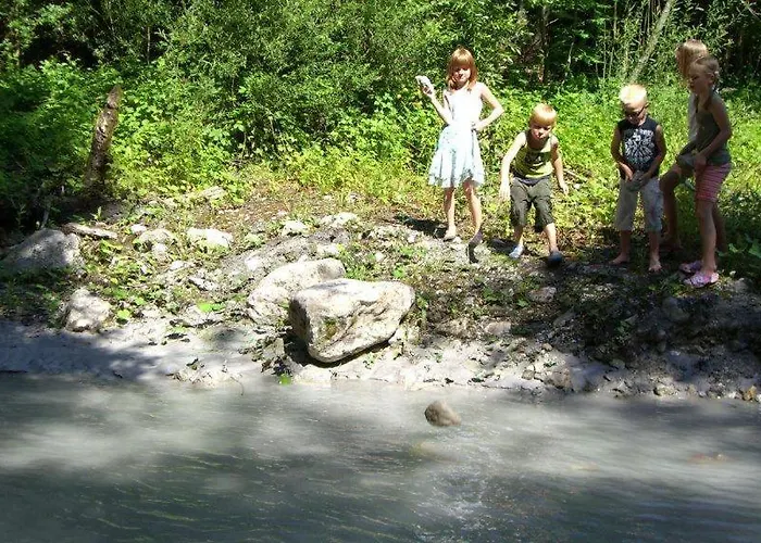 Mittagskogel 3* 레데닛젠